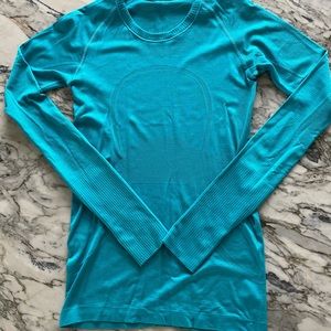 Lululemon swiftly tech long sleeve shirt